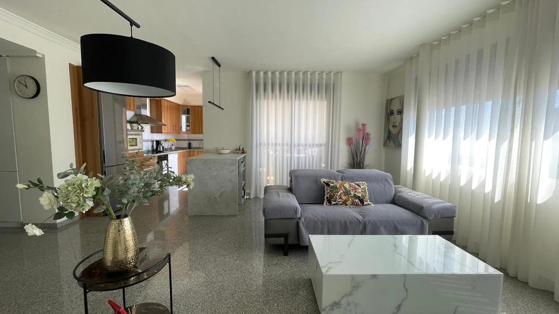 Luxury Apartment With Sea Views Private Parking And Terrace Fuengirola