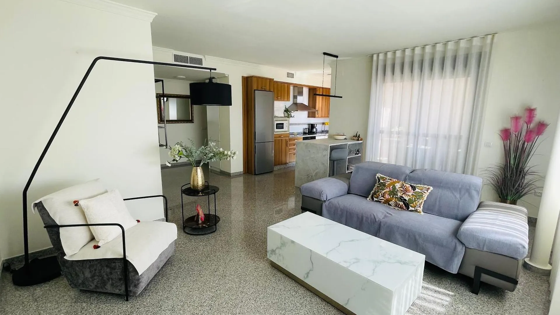 Luxury Apartment With Sea Views Private Parking And Terrace Fuengirola