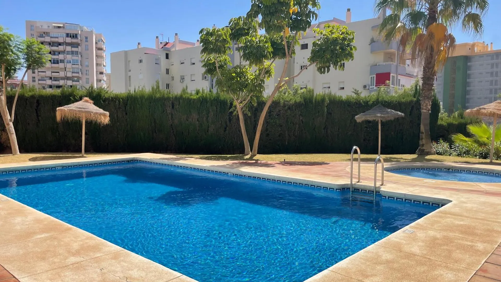 Luxury Apartment With Sea Views Private Parking And Terrace Fuengirola