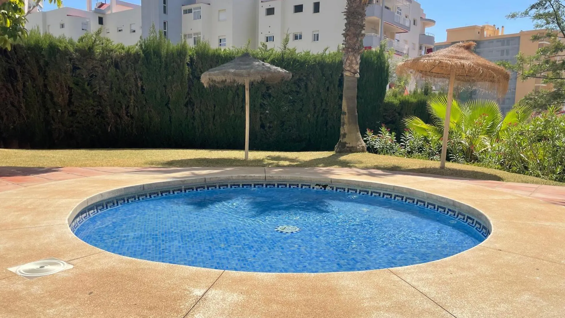 Luxury Apartment With Sea Views Private Parking And Terrace Fuengirola